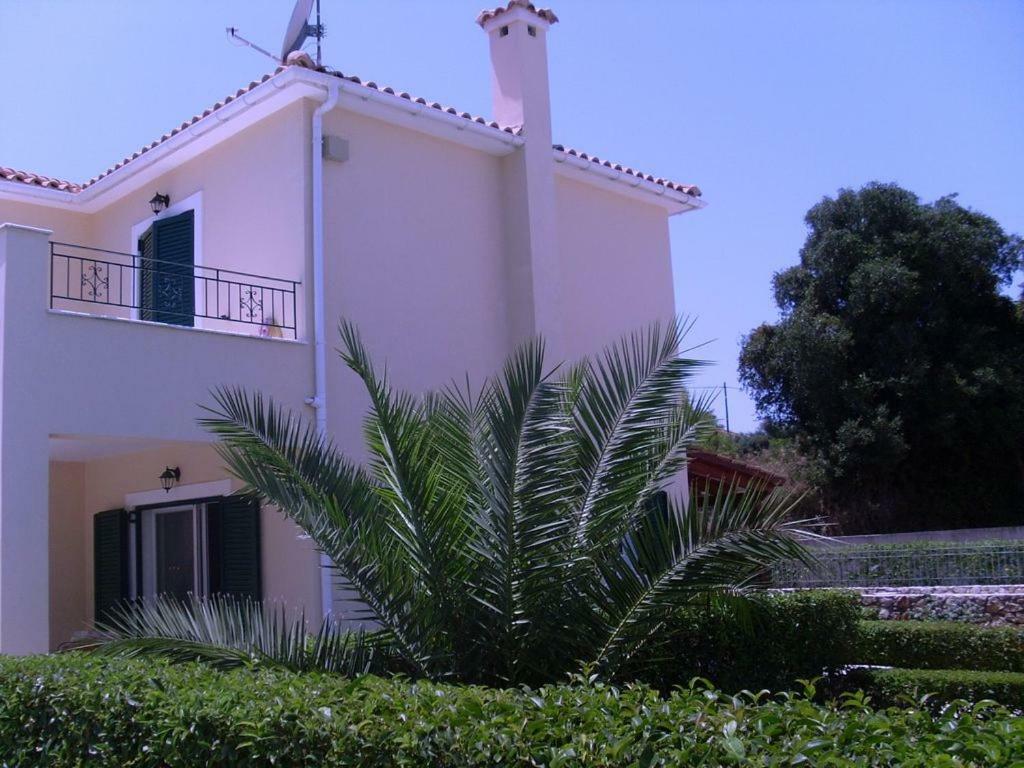 Villa Amelia Metaxáta Exterior photo